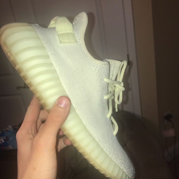 Butter yeezys 8/10 condition - Picture 2 of 3